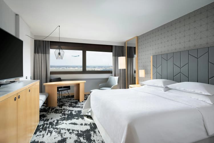 Sheraton Frankfurt Airport Hotel & Conference Center photo 5