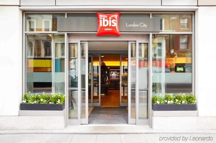 Ibis London City - Shoreditch photo 2