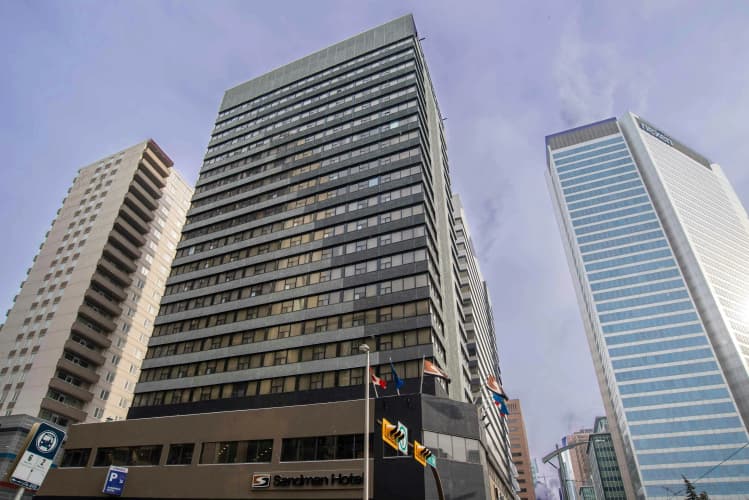 Sandman Signature Calgary Downtown Hotel photo 2