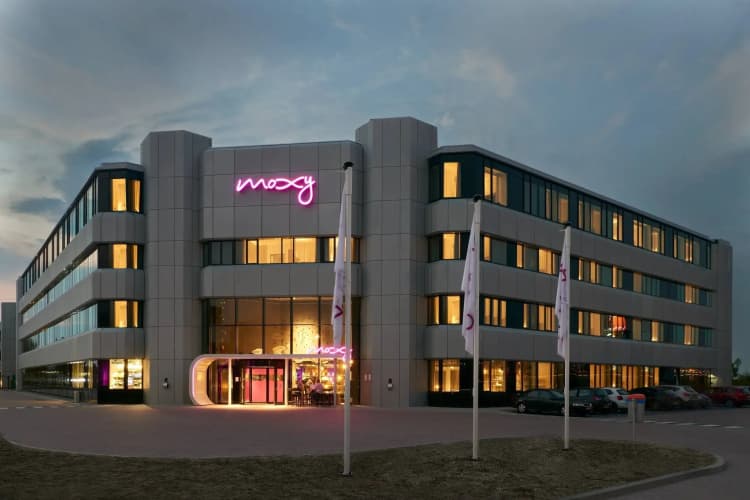 Moxy Amsterdam Schiphol Airport photo 2