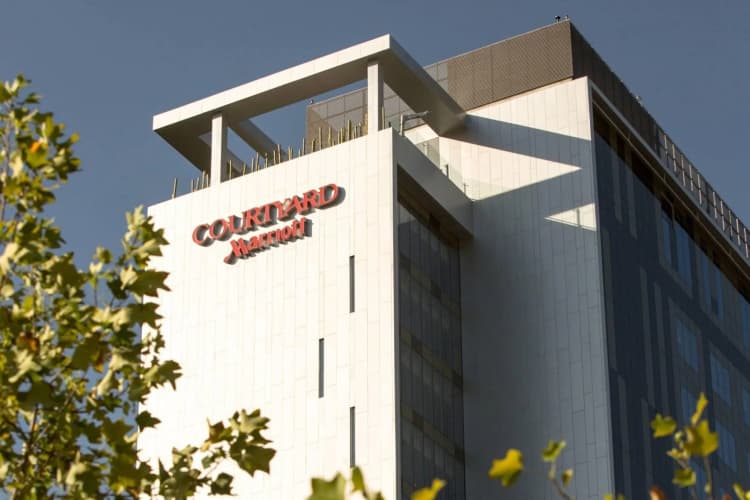 Courtyard Santiago Las Condes photo 2