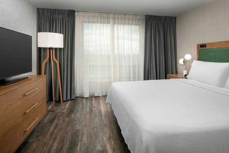Embassy Suites by Hilton Dulles North Loudoun photo 5