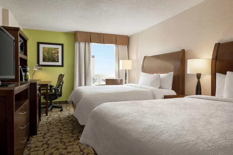 Hilton Garden Inn Saskatoon Downtown, photo 4