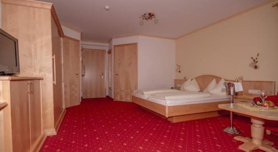 Berg & Spa Hotel Urslauerhof photo 3