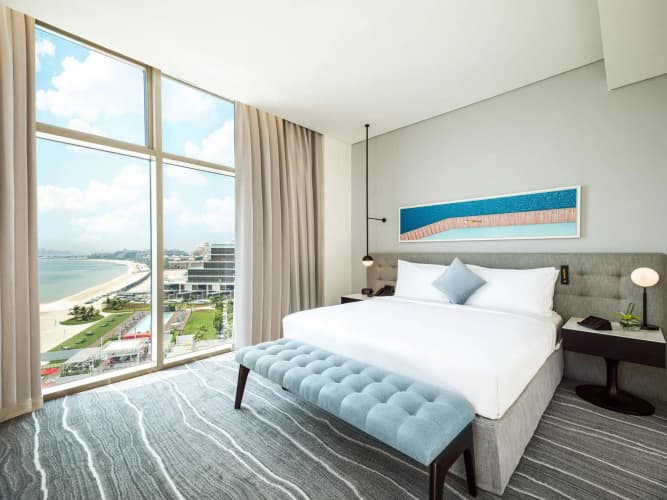 Th8 Palm Dubai Beach Resort Vignette Collection, an IHG hotel photo 5