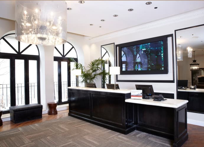 Hotel Cass - A Holiday Inn Express at Magnificent Mile photo 3