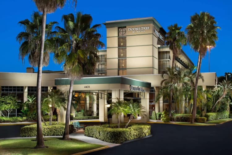 DoubleTree by Hilton Hotel and Executive Meeting Center Palm, photo 2