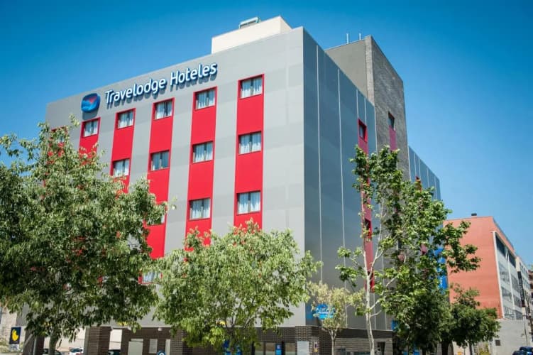 Travelodge Madrid Metropolitano photo 2