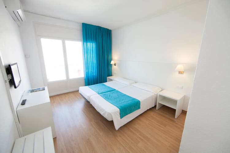 Hotel Villa Garbí photo 4