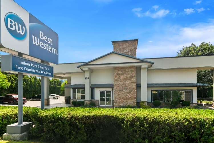 Best Western Maple Ridge Hotel photo 2