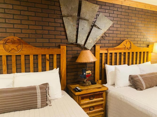 Big Texan Motel photo 4