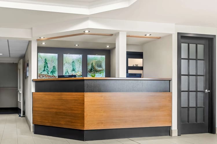 Best Western Plus Mont-Laurier photo 3