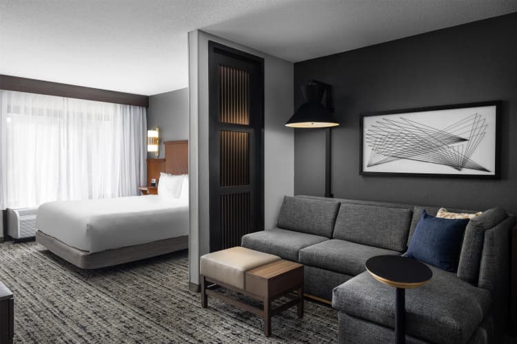Hyatt Place Charlotte Airport/Lake Pointe photo 5