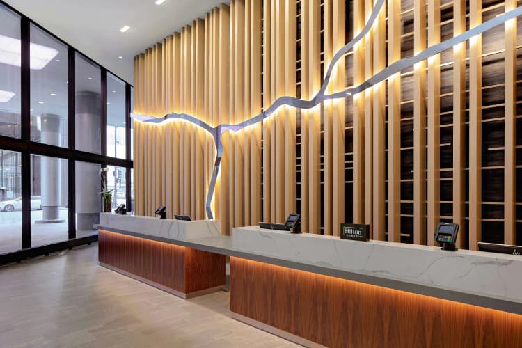 DoubleTree by Hilton Hotel Chicago - Magnificent Mile photo 3