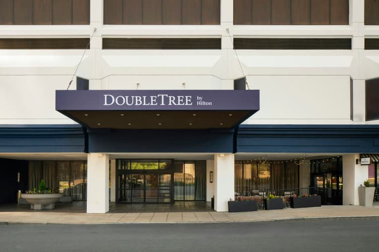 DoubleTree by Hilton Hartford Downtown photo 2