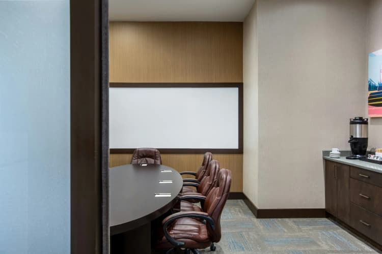 Hampton Inn by Hilton Kamloops photo 4