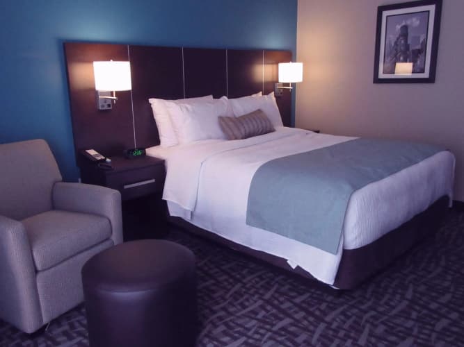 Best Western Plus Hotel Montreal photo 4