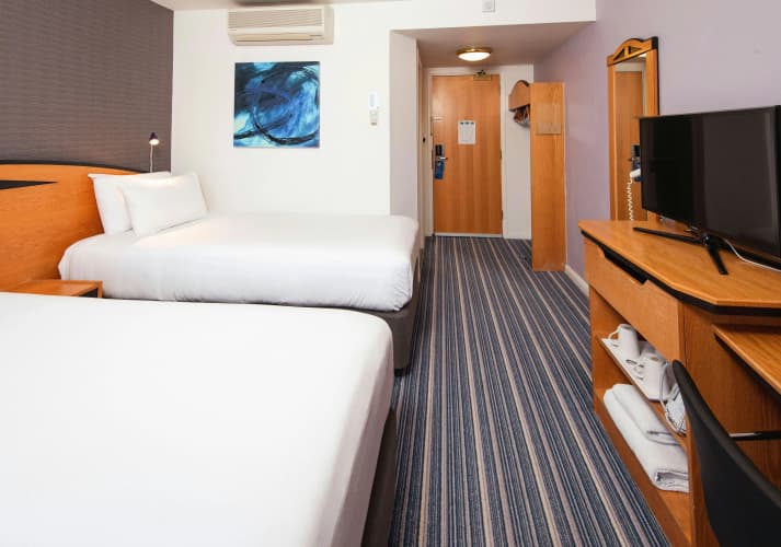Holiday Inn Express Bristol City Centre photo 5