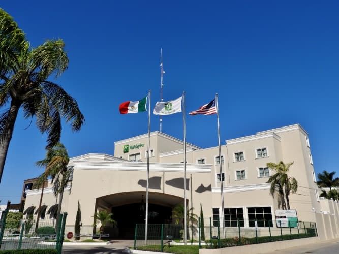 Holiday Inn Reynosa Zona Dorada photo 2