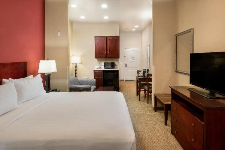 Holiday Inn Express & Suites Los Angeles Airport Hawthorne photo 4