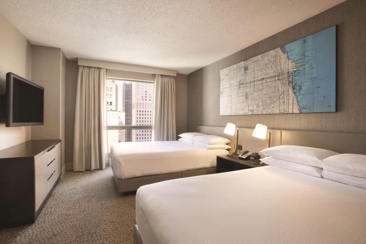 Hilton Chicago/Magnificent Mile Suites, photo 4