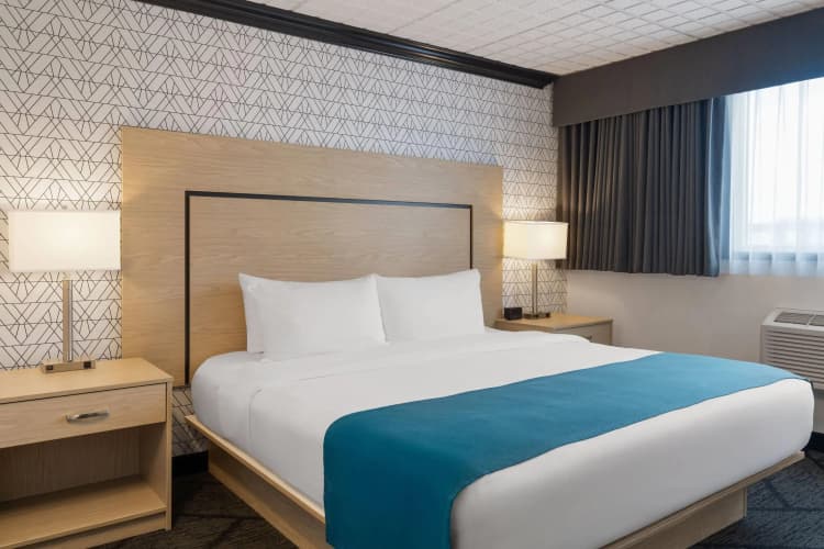 Sternwheeler Hotel & Conference Centre, Trademark by Wyndham photo 4