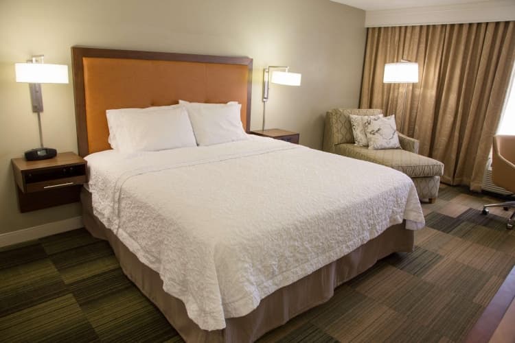 Hampton Inn & Suites Albany-Downtown photo 3