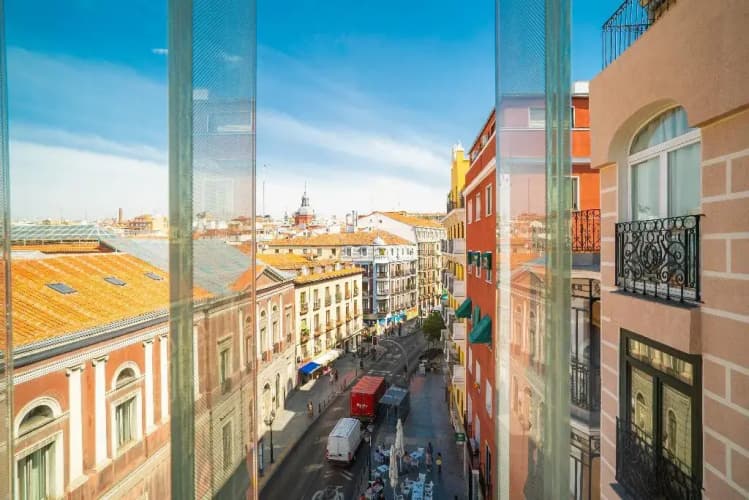 Akeah Hotel Gran Via - Adults Only photo 2