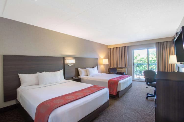 Quality Inn & Conference Centre Kingston Central photo 5