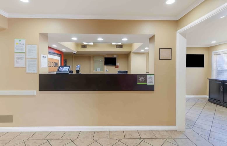 Extended Stay America Los Angeles Torrance Del Amo Circle photo 3