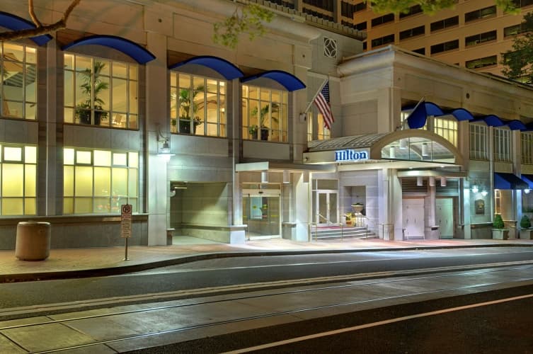 Hilton Portland Downtown photo 2