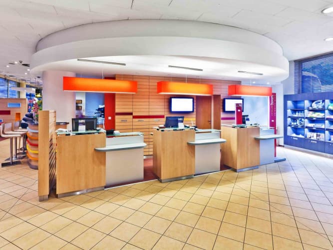 Hotel Ibis Praha Mala Strana photo 3