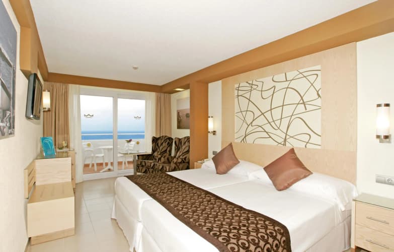 Riu La Mola photo 4