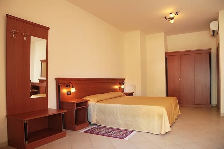Baia Delle Sirene Beach Resort photo 4