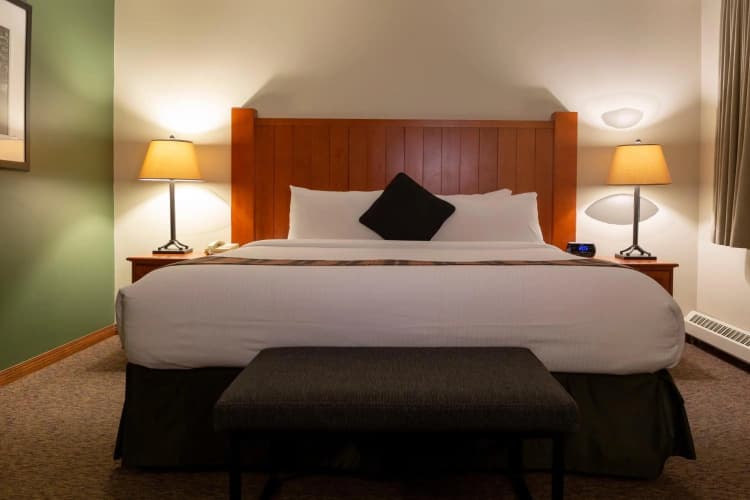 Whistlers Inn photo 4
