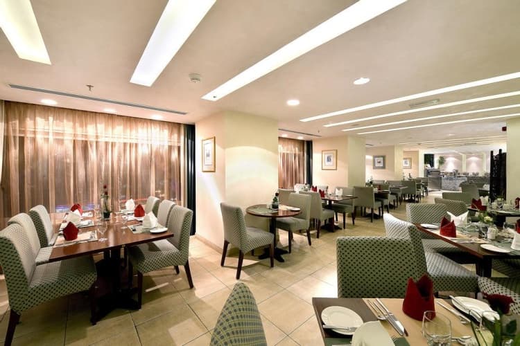 City Seasons Al Hamra Hotel photo 5