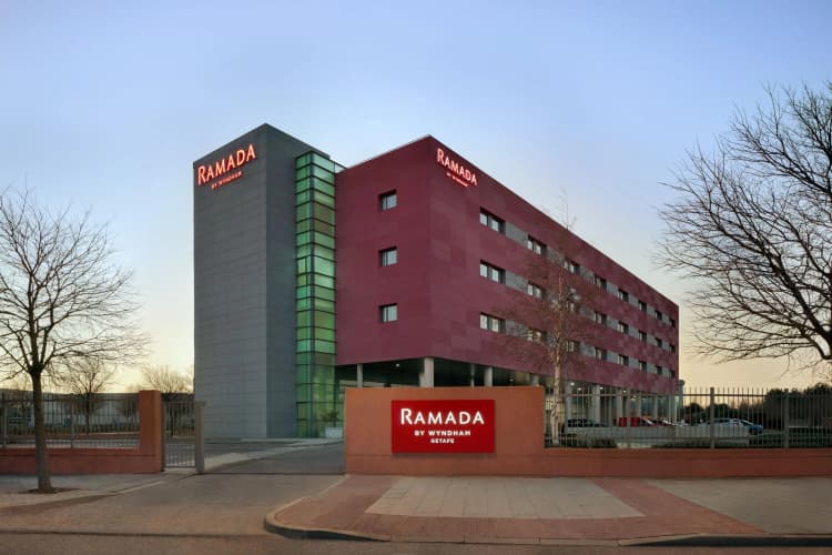 Ramada by Wyndham Madrid Getafe photo 2