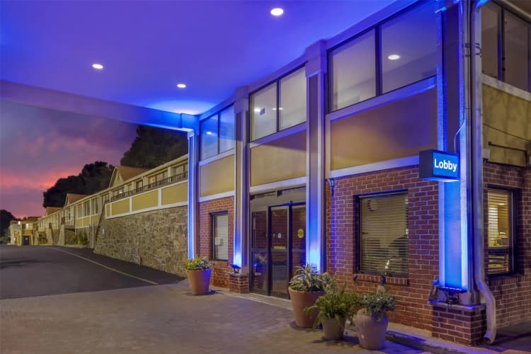 Best Western Fort Lee photo 2