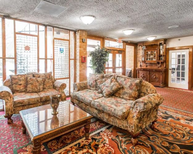 Rodeway Inn & Suites Boulder Broker photo 3