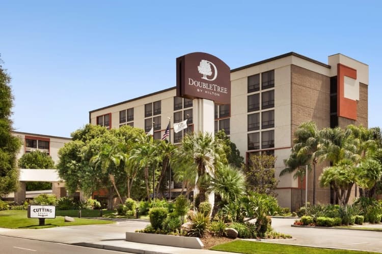 DoubleTree by Hilton Hotel San Bernardino photo 2