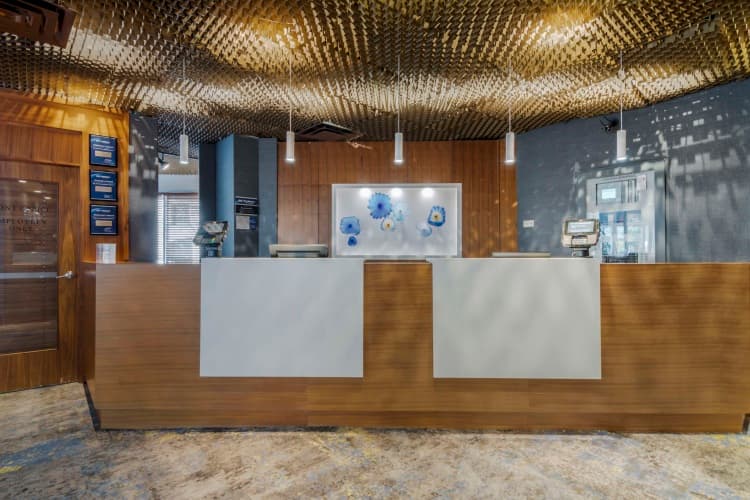 Best Western Premier Chateau Granville Hotel & Suites & Conf, photo 3