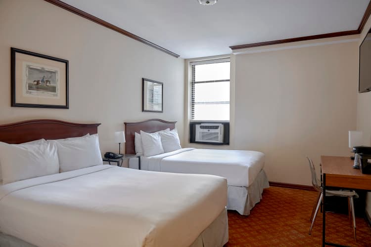 Night Hotel Broadway photo 4