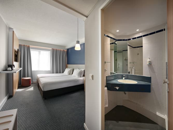 Holiday Inn Express Antwerp City - North photo 4