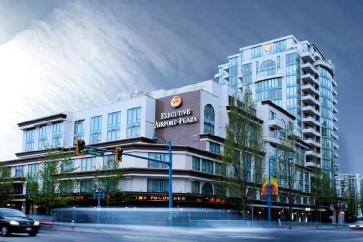 Executive Hotel Vancouver Airport photo 2