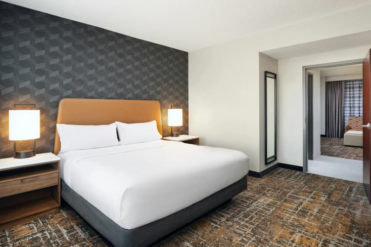 Embassy Suites by Hilton Huntsville photo 4