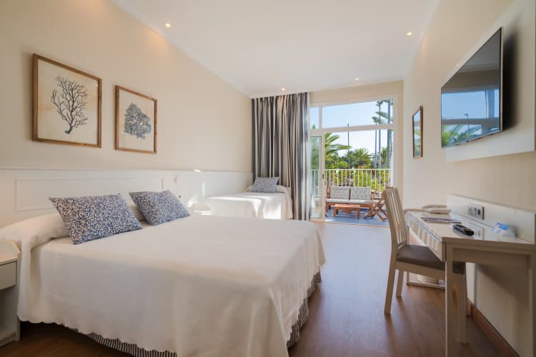 Vik Hotel San Antonio photo 3
