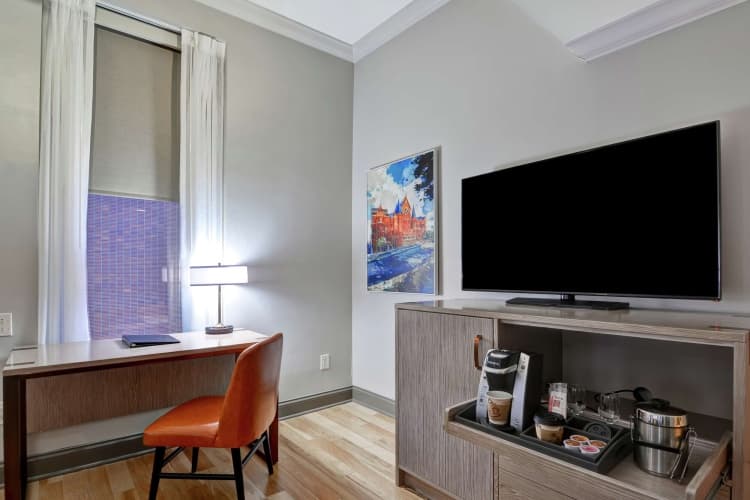 The Cincinnatian Hotel, Curio Collection by Hilton photo 5