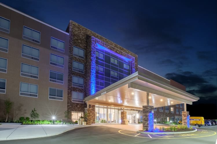 Holiday Inn Express Suites Indianapolis Ne Noblesv photo 2