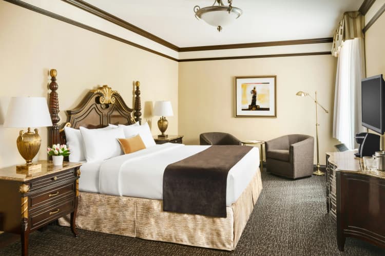 The Lucerne Hotel photo 4