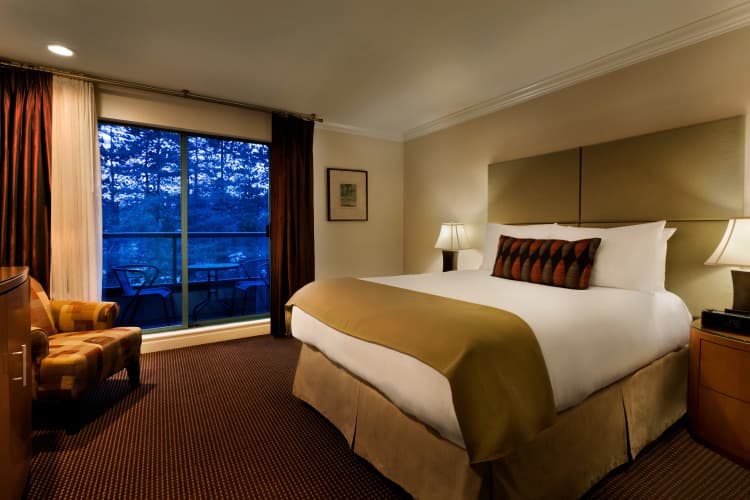 Executive Suites Hotel and Conference Center - Burnaby photo 5